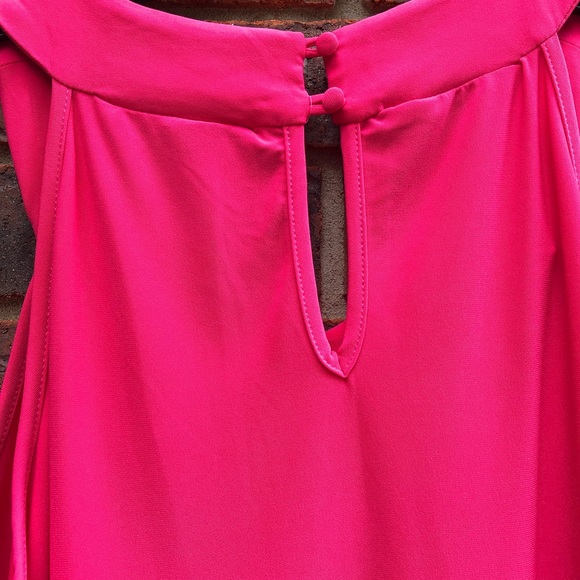 ND | Embellished Sleeveless Blouse - Picture 4 of 5